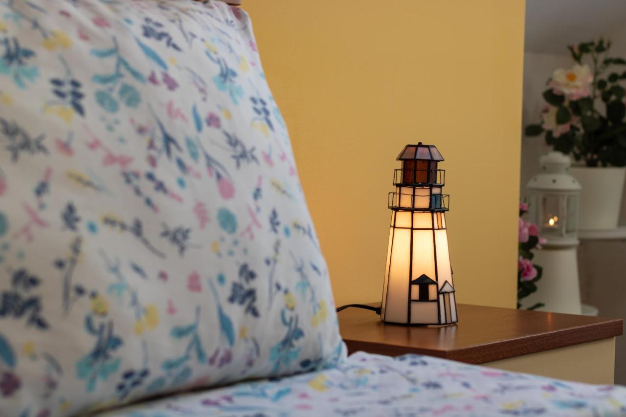 Apartman Monika 오미스 외부 사진